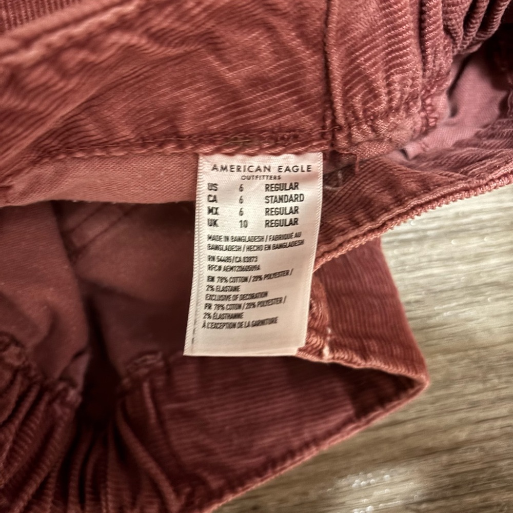 American Eagle Outfitters Red Corduroy Mini Skirt - Picture 3 of 4